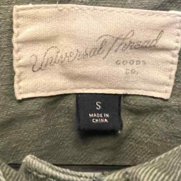 Universal Thread denim jacket - Picture 8 of 10